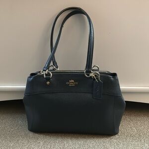 Medium sized, Navy blue Coach, shoulder bag